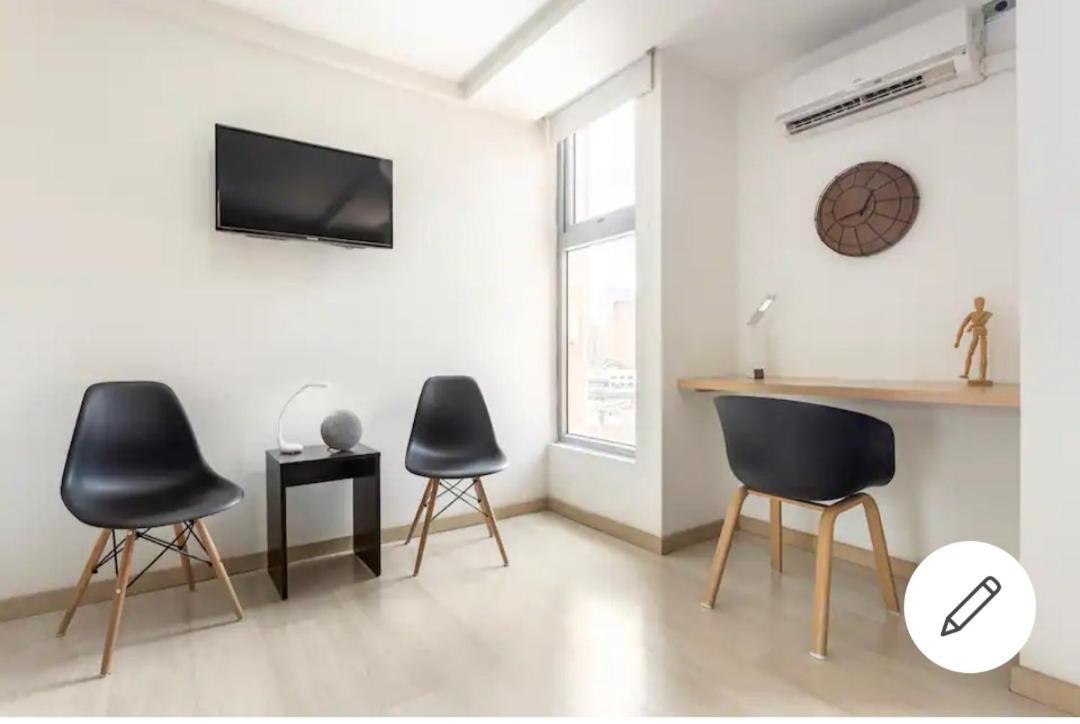 Beautiful & Comfortable Apartment In Laureles Μεντεγίν Εξωτερικό φωτογραφία