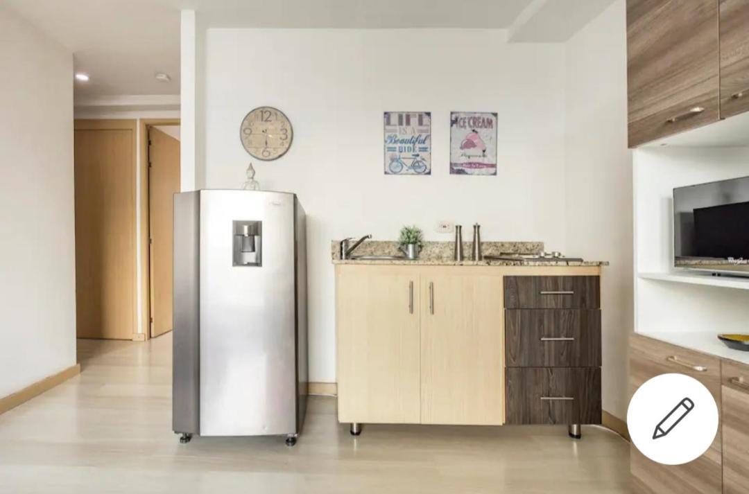 Beautiful & Comfortable Apartment In Laureles Μεντεγίν Εξωτερικό φωτογραφία